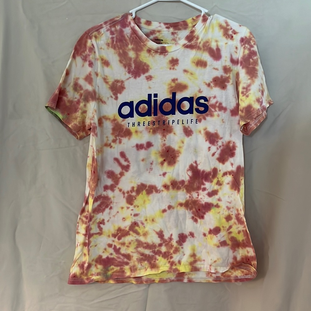 Tie dye adidas shirt